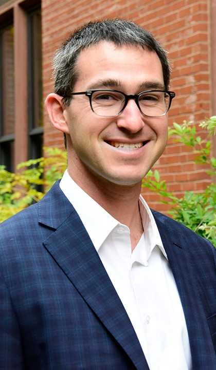 Headshot of Matthew Nanes